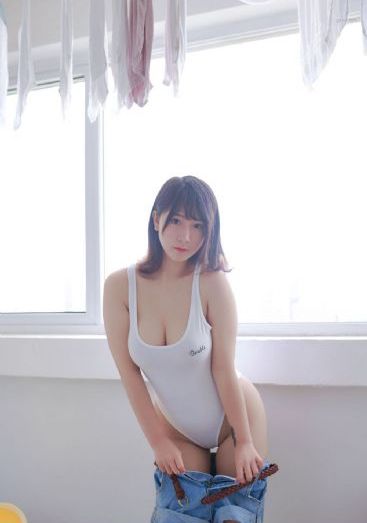 夫妻深夜观看高清完整免费_BD电影完整版