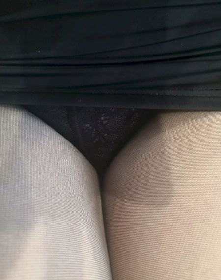 兄妹看电视时当着父母_蓝光动漫免费观看