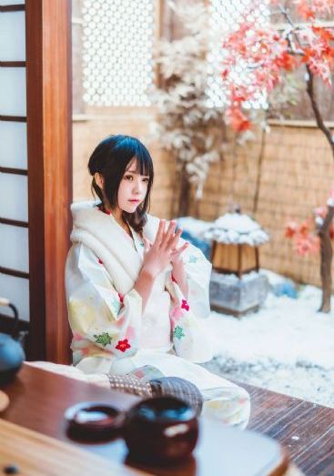 大胸儿媳妇_DVD视频大全